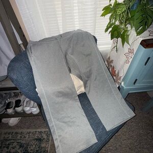 Nike Cropped Women's Gray Yoga Pants